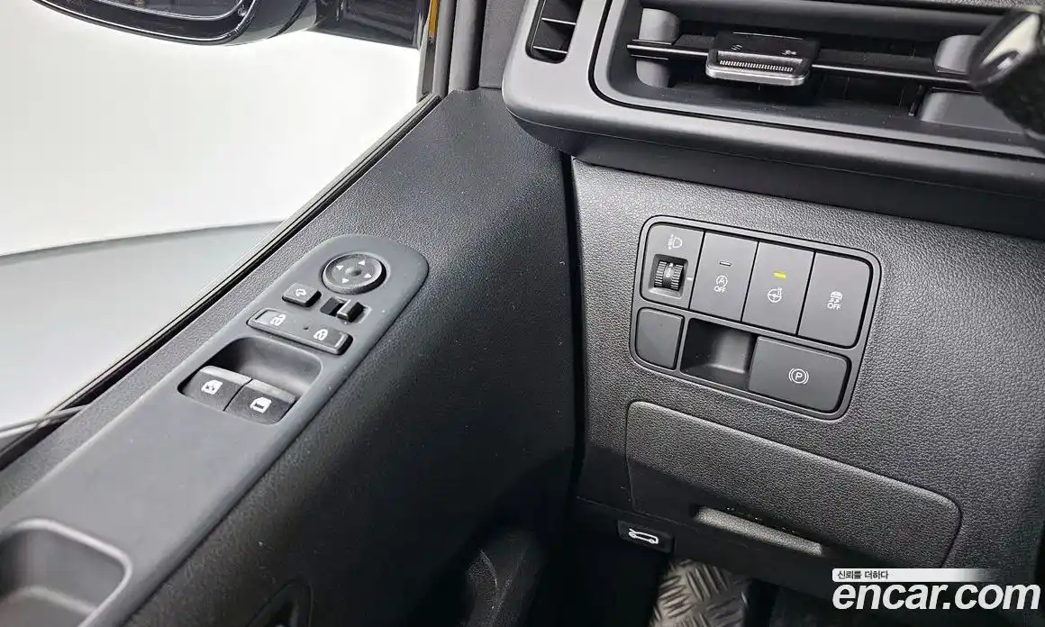 Hyundai Staria 2023 2.2 Автомат в Москве № 124799, фото 14