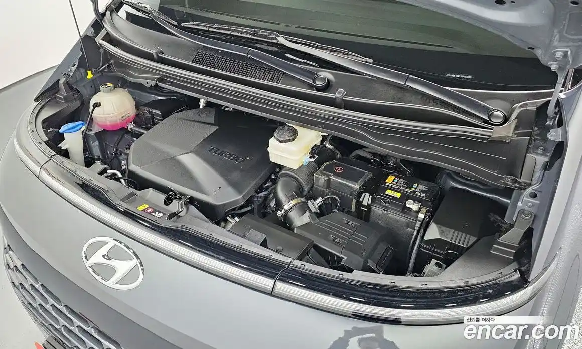 Hyundai Staria 2023 2.2 Автомат в Москве № 124799, фото 20