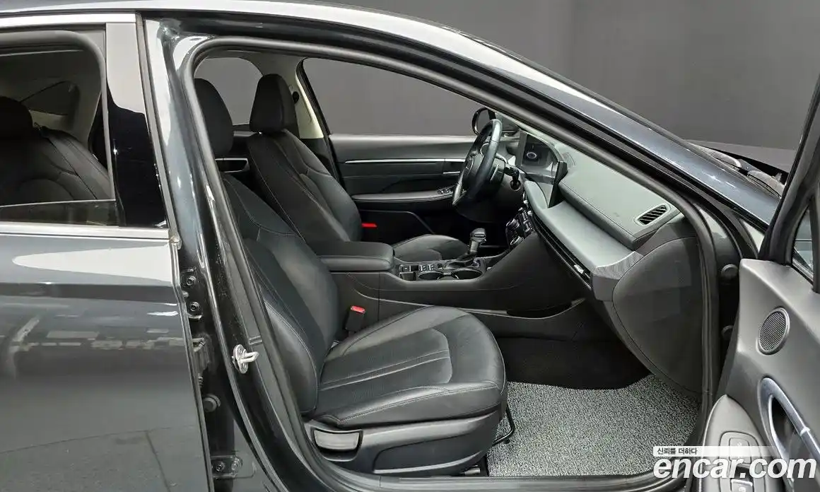 Hyundai Sonata 2024 2.0 Автомат в Москве № 125626, фото 15