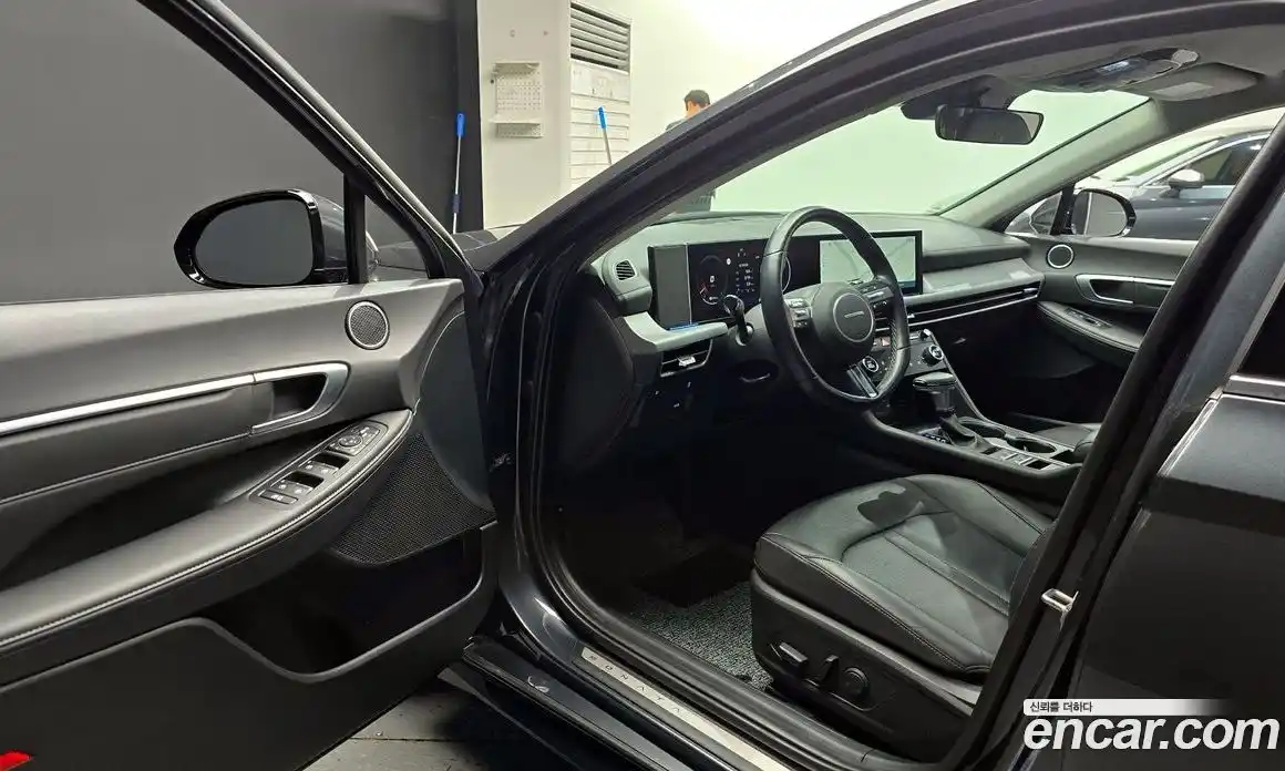 Hyundai Sonata 2024 2.0 Автомат в Москве № 125626, фото 4