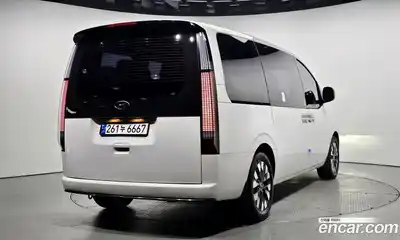 Hyundai Staria 2024 3.5 Автомат в Москве № 126111, миниатюра 2