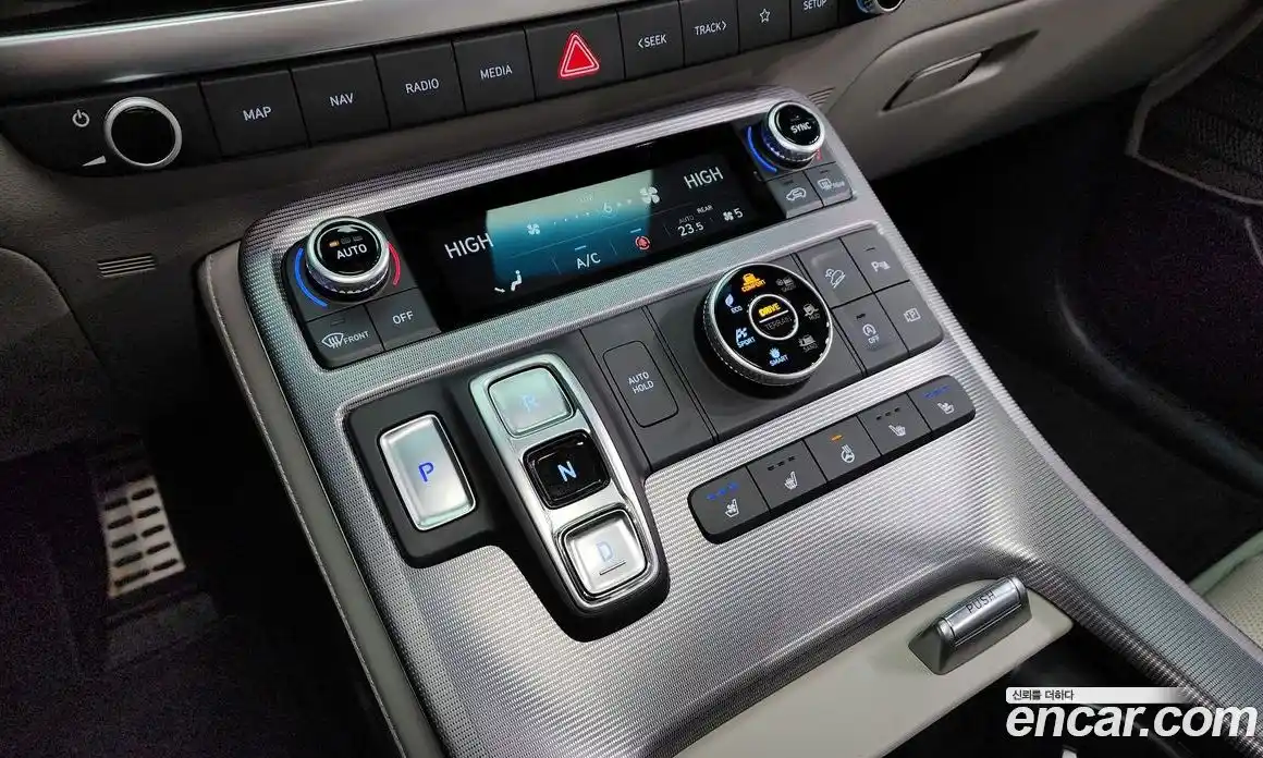 Hyundai Palisade 2023 2.2 Автомат в Москве № 127154, фото 9