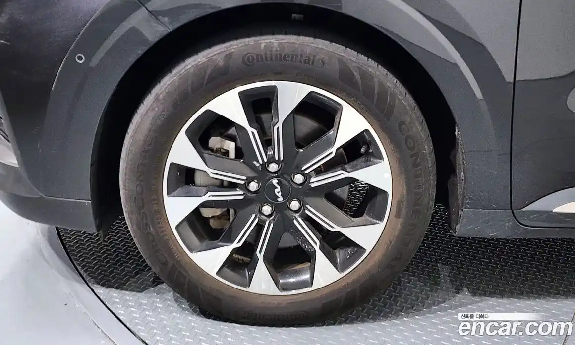 Kia Canival 2023 2.2 Автомат в Москве № 132414, фото 13