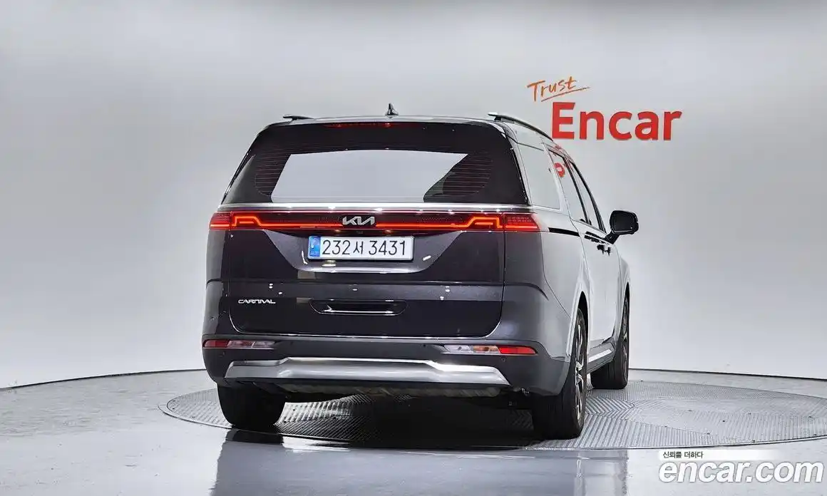 Kia Canival 2023 2.2 Автомат в Москве № 132414, фото 5