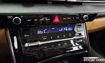 Kia Canival 2023 2.2 Автомат в Москве № 132414, миниатюра 8