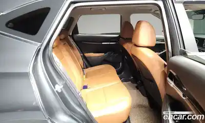 Kia Seltos 2024 1.6 Автомат в Москве № 132860, миниатюра 11