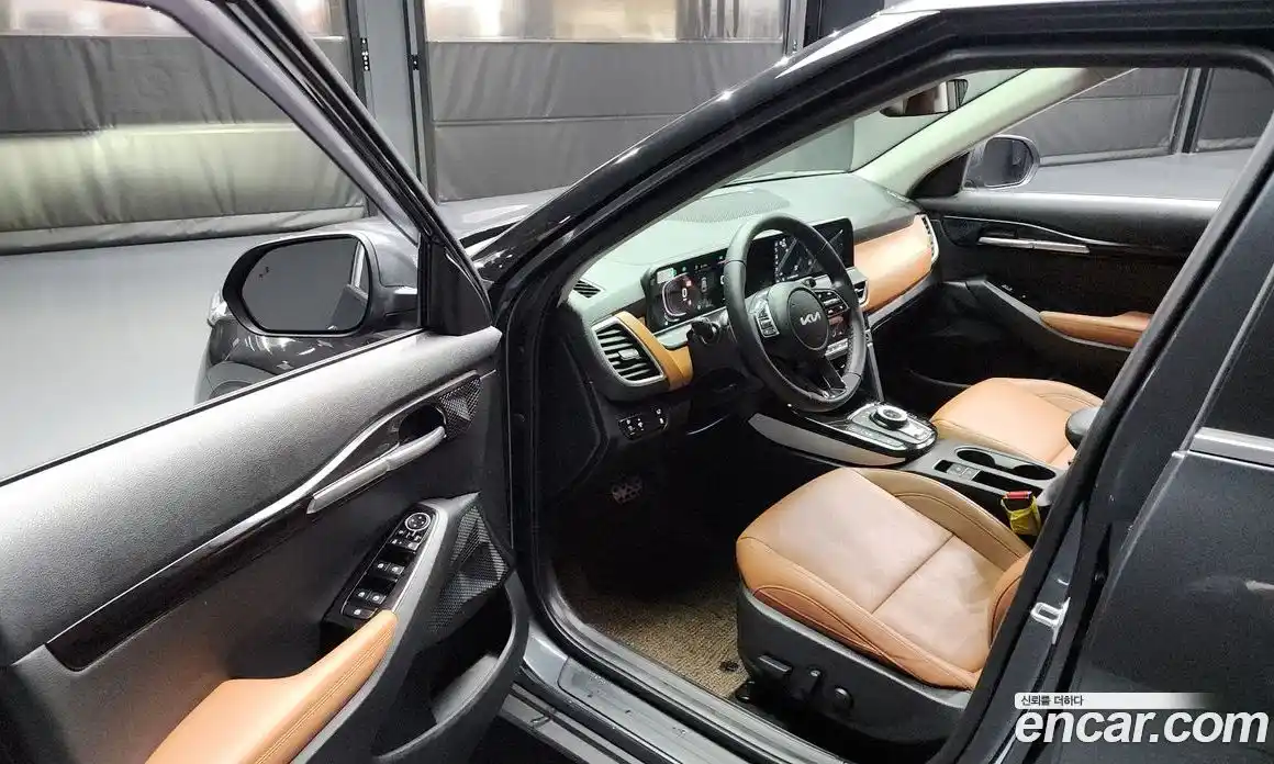 Kia Seltos 2024 1.6 Автомат в Москве № 132860, фото 15