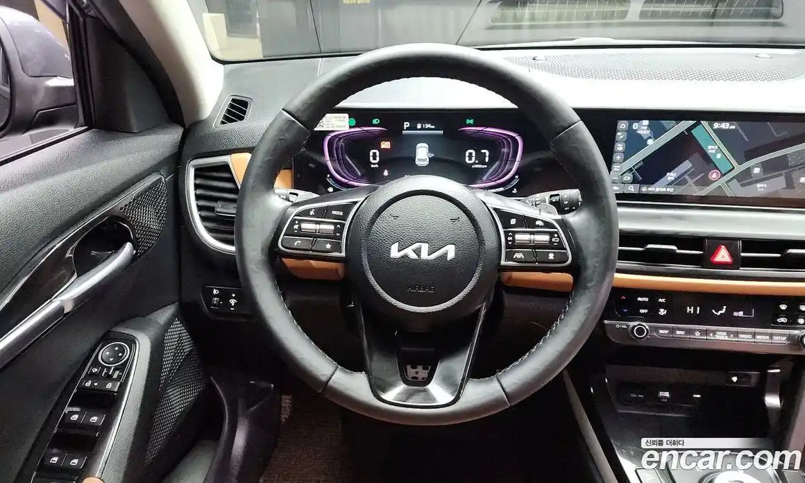 Kia Seltos 2024 1.6 Автомат в Москве № 132860, фото 5