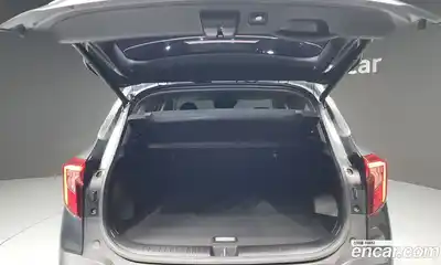 Kia Seltos 2024 1.6 Автомат в Москве № 132860, миниатюра 8