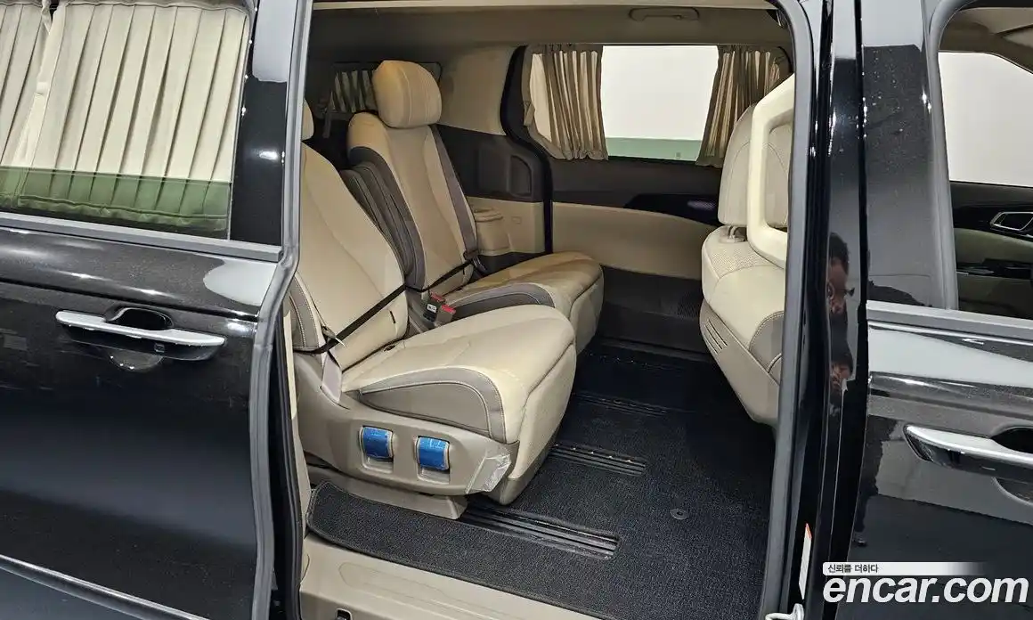 Kia Canival 2021 2.2 Автомат в Москве № 134056, фото 19