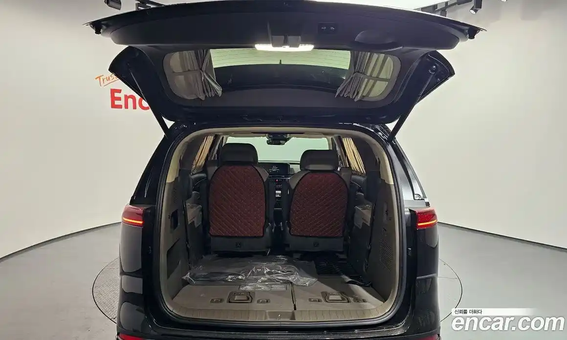 Kia Canival 2021 2.2 Автомат в Москве № 134056, фото 3