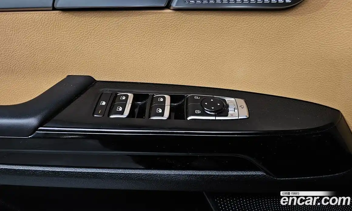 Kia Mohave 2021 3.0 Автомат в Москве № 134135, фото 3