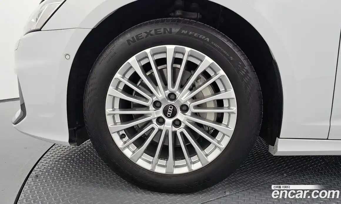 Audi A6 2021 2.0 Автомат в Москве № 136392, фото 5