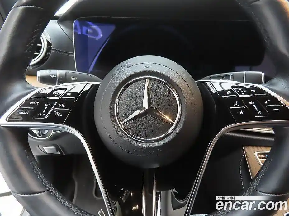 Mercedes-Benz E-Class 2022 2.0 Автомат в Москве № 140738, фото 14