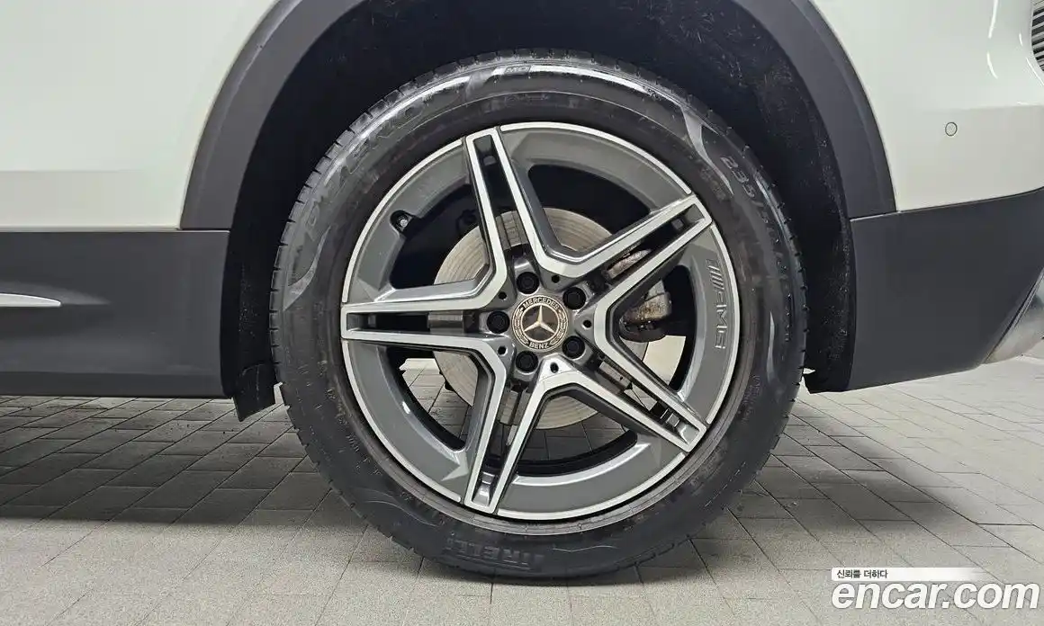 Mercedes-Benz GLB-Class 2021 2.0 Автомат в Москве № 141379, фото 5