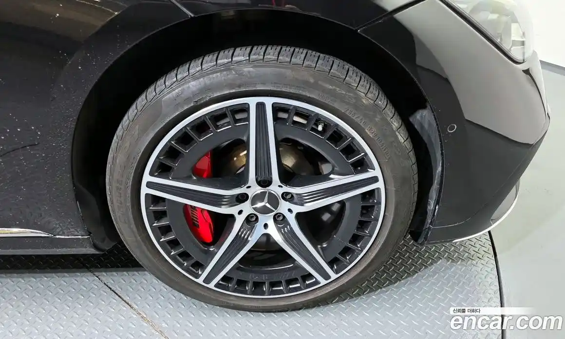 Mercedes-Benz EQE 2023 0.3 Автомат в Москве № 142463, фото 18