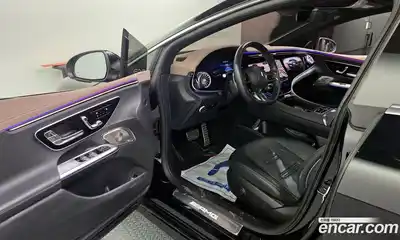 Mercedes-Benz EQE 2023 0.3 Автомат в Москве № 142463, миниатюра 2