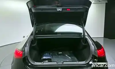 Mercedes-Benz EQE 2023 0.3 Автомат в Москве № 142463, миниатюра 4