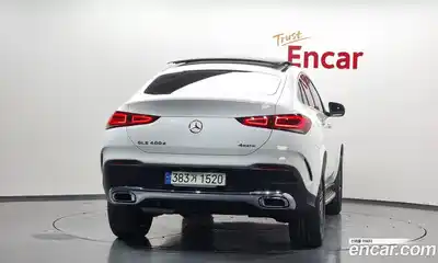 Mercedes-Benz GLE-Class 2021 2.9 Автомат в Москве № 142672, миниатюра 4