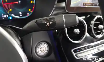 Mercedes-Benz GLC-Class 2022 1.9 Автомат в Москве № 142709, миниатюра 3