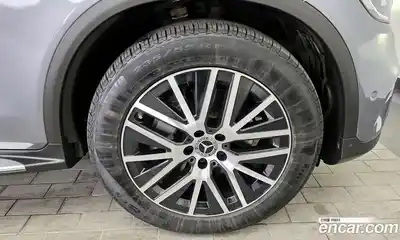 Mercedes-Benz GLC-Class 2022 1.9 Автомат в Москве № 142709, миниатюра 6
