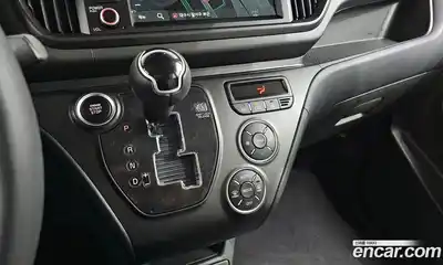 Kia Ray 2024 1.0 Автомат в Москве № 15015, миниатюра 2