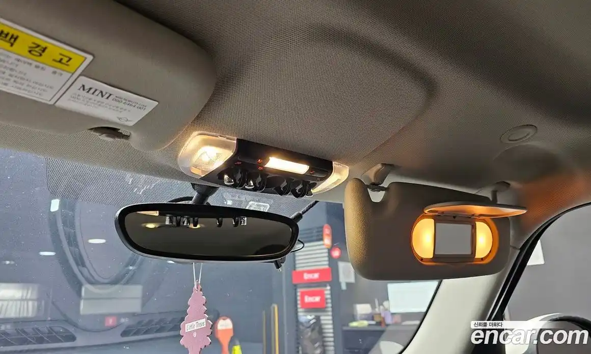 Mini Cooper 2018 1.5 Автомат в Москве № 152260, фото 17