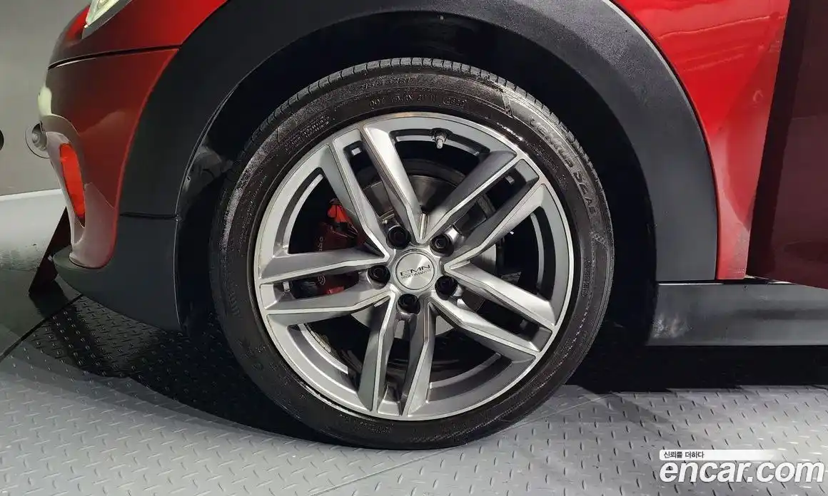 Mini Cooper 2016 1.5 Автомат в Москве № 152365, фото 13