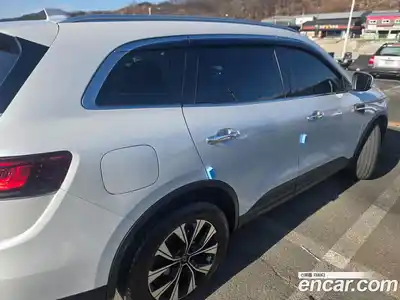 Renault QM6 2022 2.0 Автомат в Москве № 152916, миниатюра 2