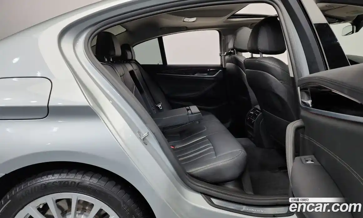 BMW 5-Series 2019 2.0 Автомат в Москве № 155572, фото 17