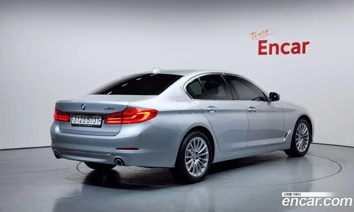 BMW 5-Series 2019 2.0 Автомат в Москве № 155572, фото 19