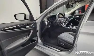 BMW 5-Series 2019 2.0 Автомат в Москве № 155572, миниатюра 10