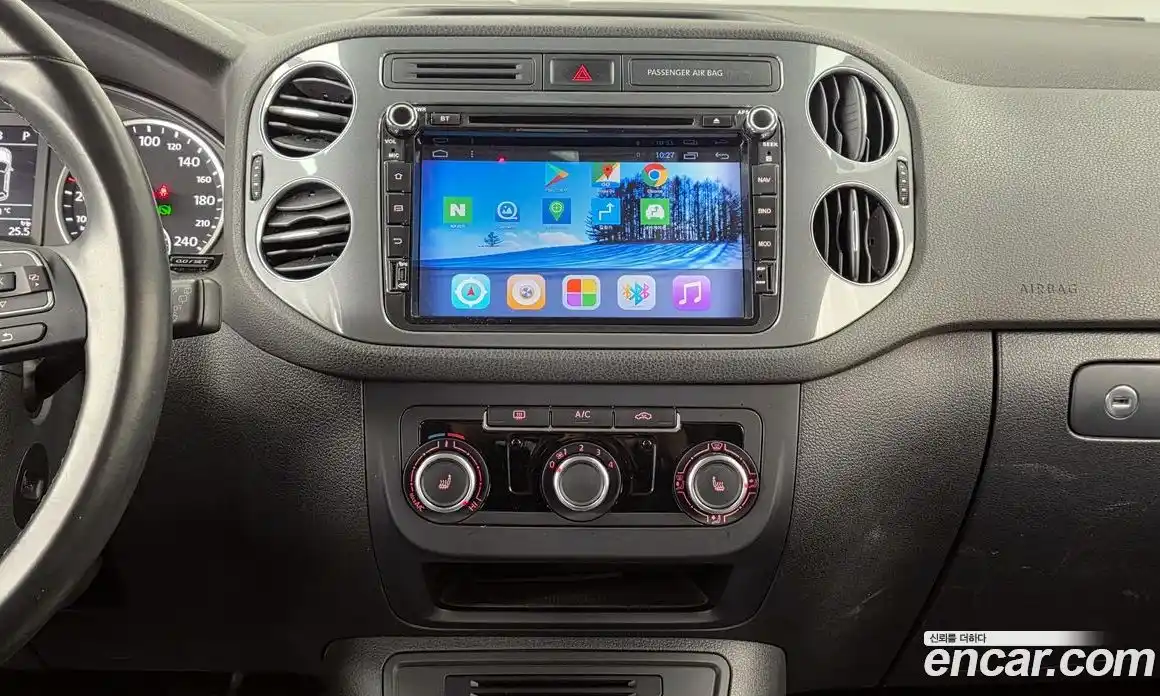 Volkswagen Tiguan 2015 2.0 Автомат в Москве № 155901, фото 8