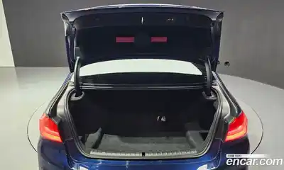 BMW 5-Series 2019 2.0 Автомат в Москве № 157379, миниатюра 9