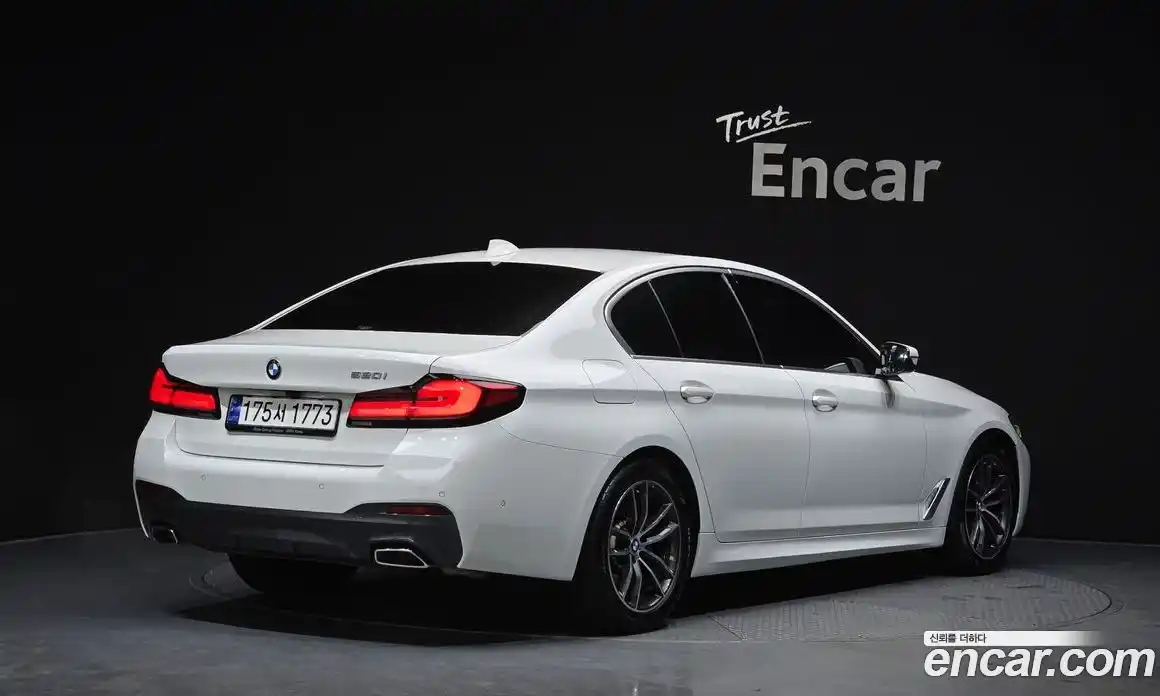 BMW 5-Series 2023 2.0 Автомат в Москве № 157801, фото 14