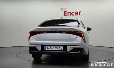 Kia K5, 2025