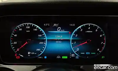 Mercedes-Benz CLS-Class 2023 3.0 Автомат в Москве № 160502, миниатюра 7