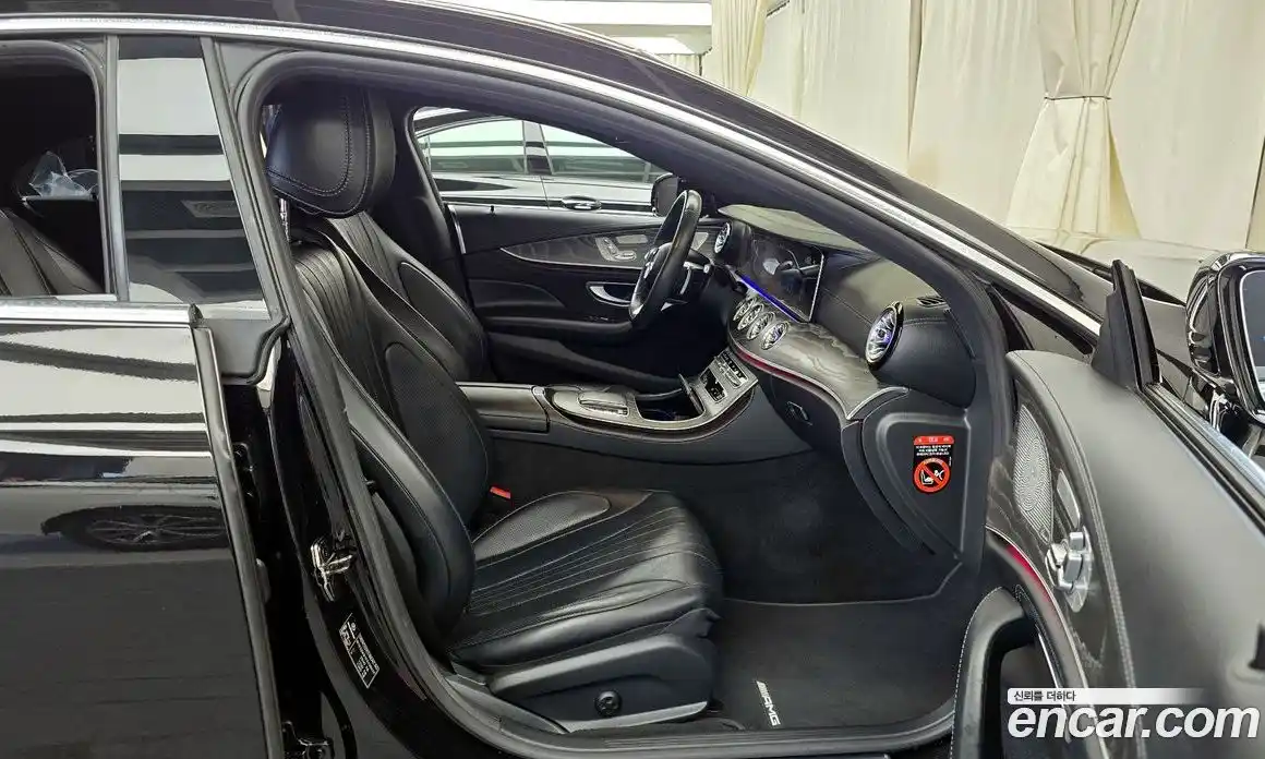 Mercedes-Benz CLS-Class 2023 3.0 Автомат в Москве № 160502, фото 10