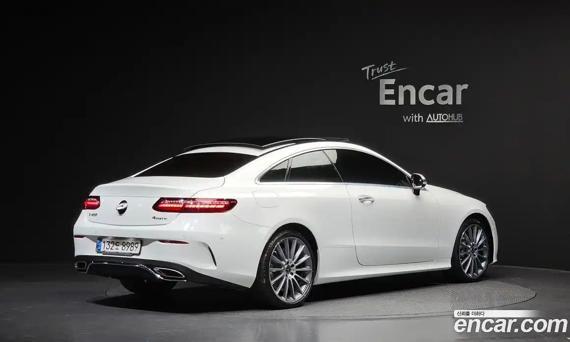 Mercedes-Benz E-Class 2021 3.0 Автомат в Москве № 161455, фото 13