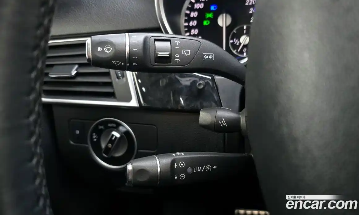 Mercedes-Benz M-Class 2013 3.0 Автомат в Москве № 161690, фото 17