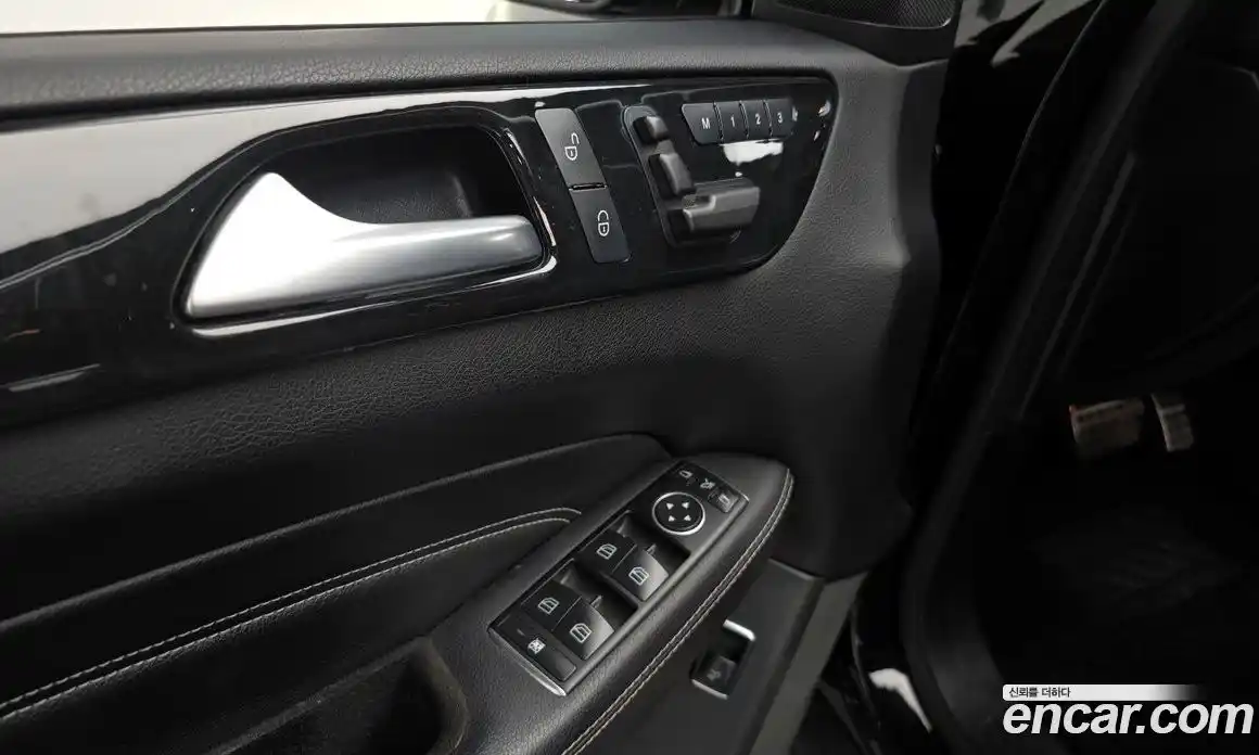 Mercedes-Benz M-Class 2013 3.0 Автомат в Москве № 161690, фото 18