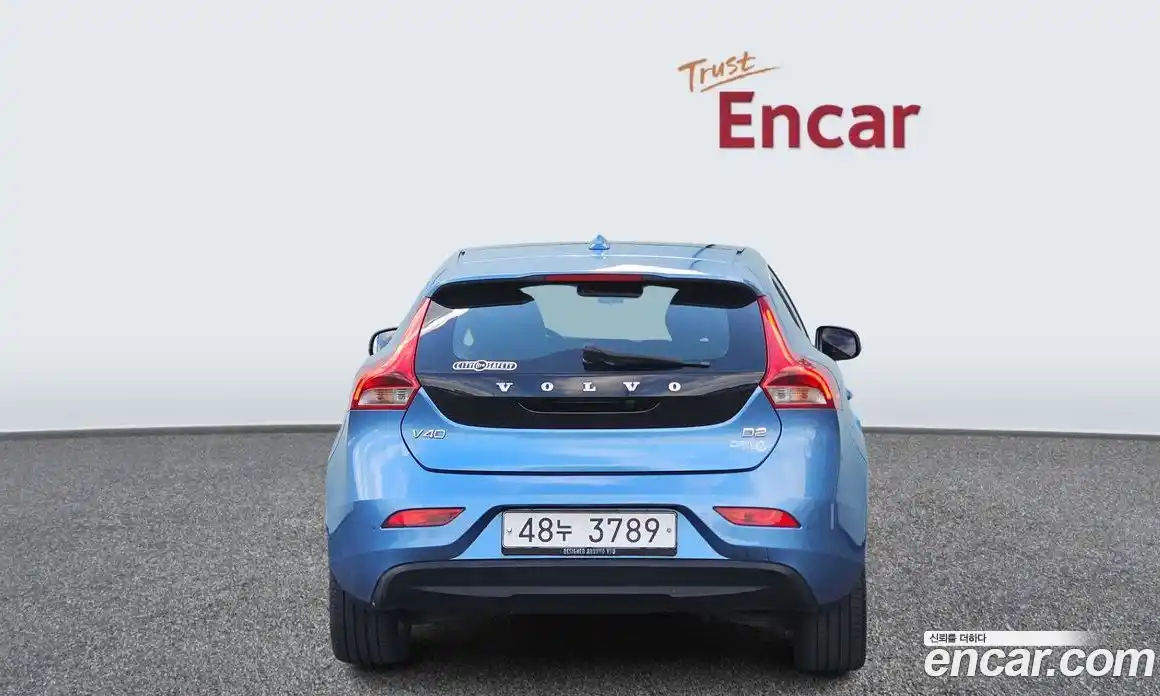 Volvo V40 2015 1.6 Автомат в Москве № 164545, фото 6