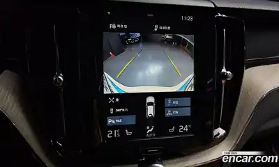 Volvo XC60 2018 2.0 Автомат в Москве № 164662, миниатюра 10