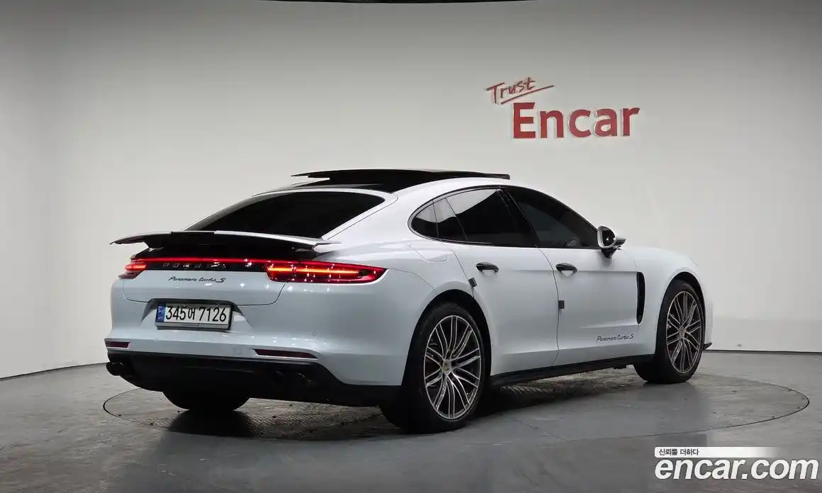 Porsche Panamera 2018 4.0 Автомат в Москве № 165012, фото 13