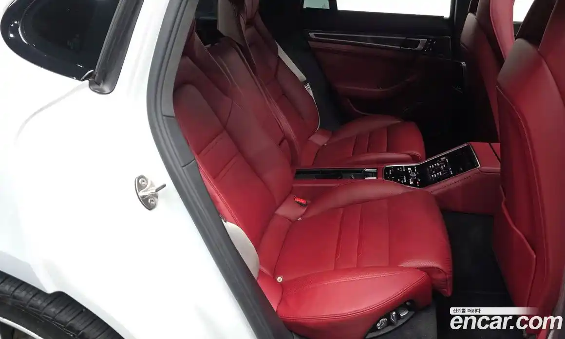Porsche Panamera 2018 4.0 Автомат в Москве № 165012, фото 5