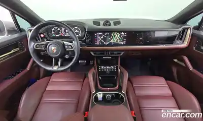 Porsche Cayenne 2024 3.0 Автомат в Москве № 165017, миниатюра 7