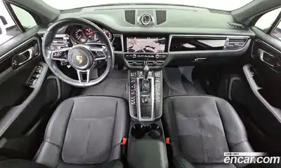 Porsche Macan 2020 2.0 Автомат в Москве № 165461, миниатюра 11