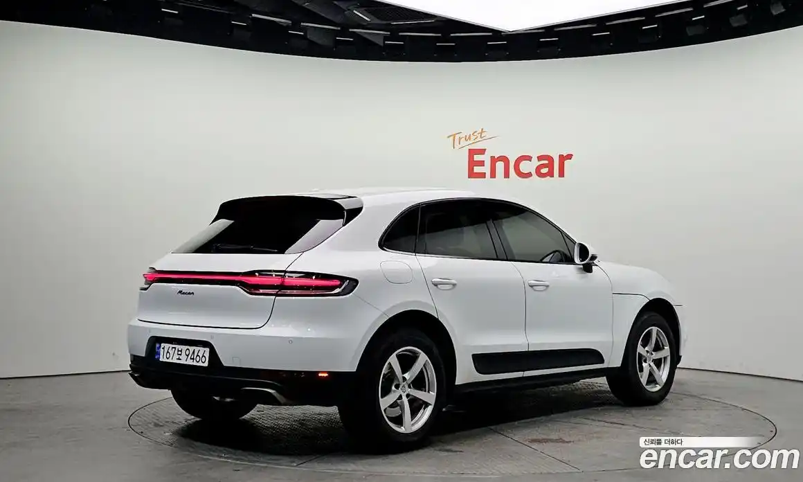 Porsche Macan 2020 2.0 Автомат в Москве № 165461, фото 6
