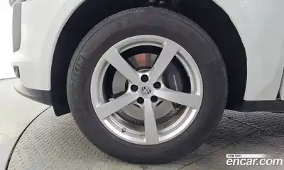 Porsche Macan 2020 2.0 Автомат в Москве № 165461, миниатюра 7