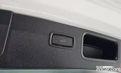 Porsche Macan 2020 2.0 Автомат в Москве № 165461, миниатюра 10